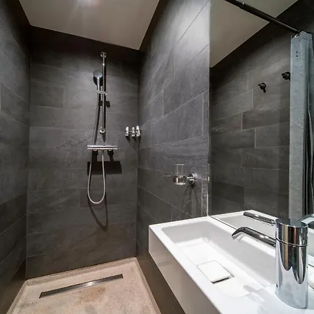 Sotel Station Отель 3*