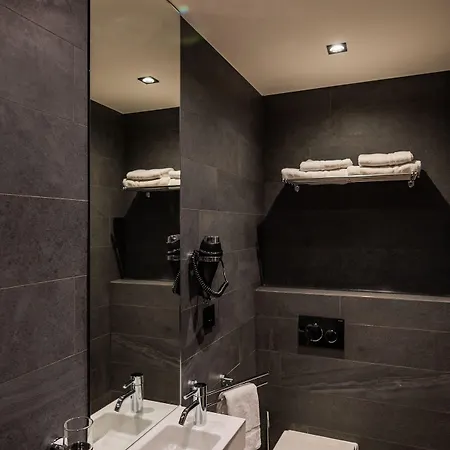 Sotel Station 3*