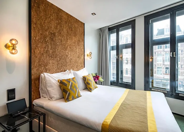 Ph De Entree Hotel 3*