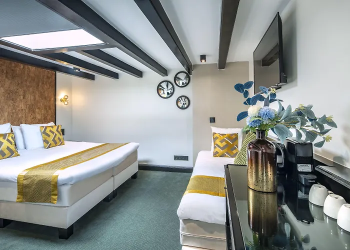 Ph De Entree Hotel 3*