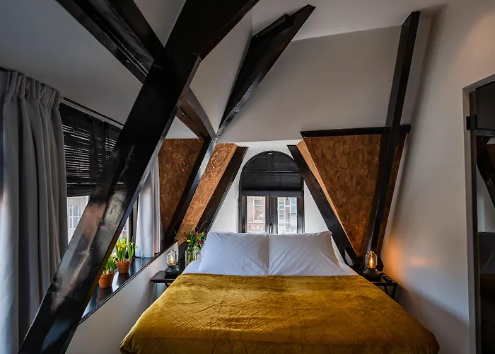 Ph De Entree Hotel 3*